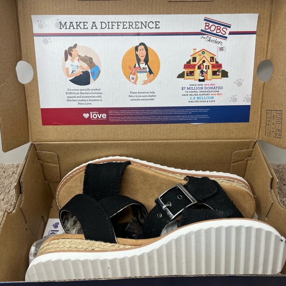 NWT BOBS Sandals Size 6 - Picture 8 of 8